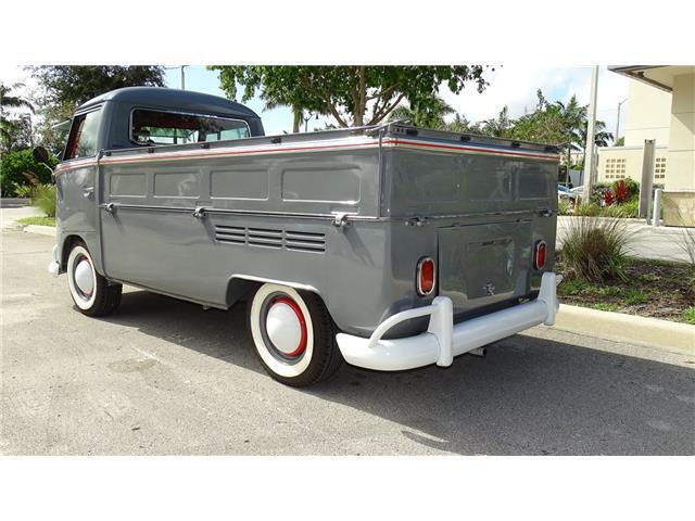 1974 Volkswagen UTILITY VAN RESTORED - photo 7