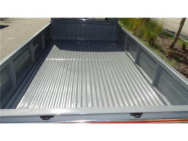 1974 Volkswagen UTILITY VAN RESTORED - photo 9