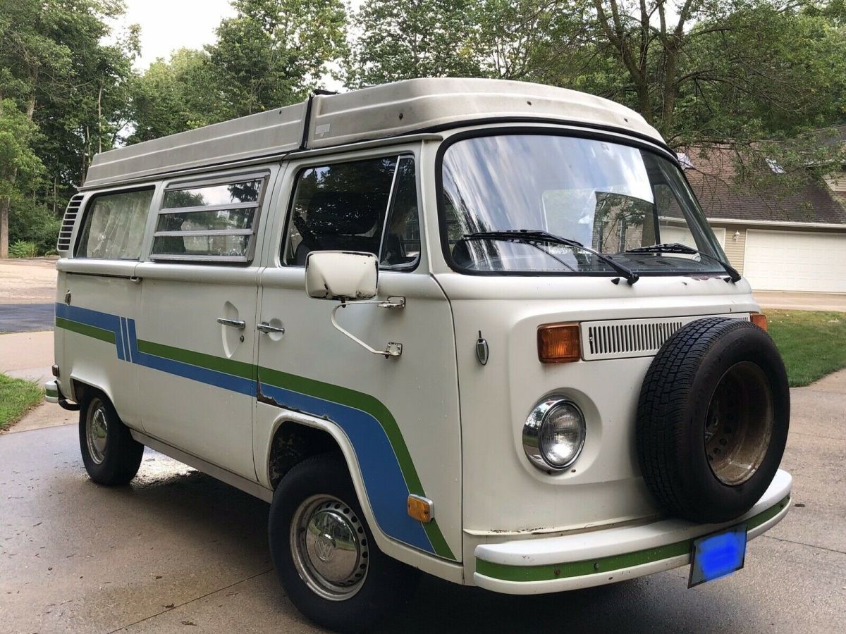 1974 Volkswagen Vanagon Campmobile