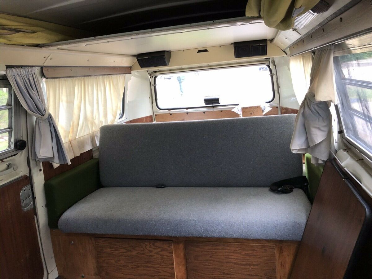 1974 Volkswagen Vanagon Campmobile - photo 11