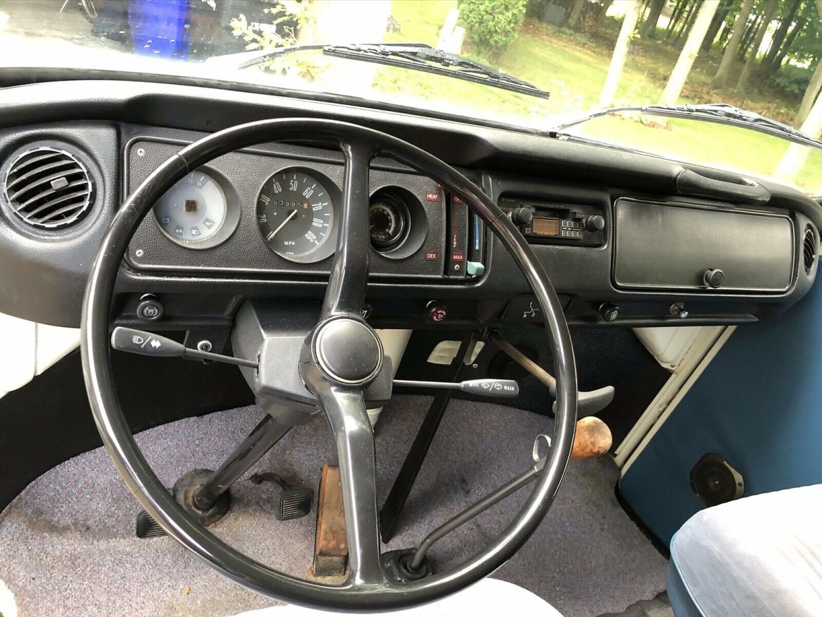 1974 Volkswagen Vanagon Campmobile - photo 8
