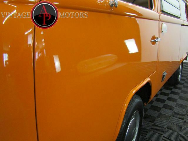 1974 Volkswagen WESTFALIA BAY WINDOW RESTORED CAMPMOBILE! - photo 6