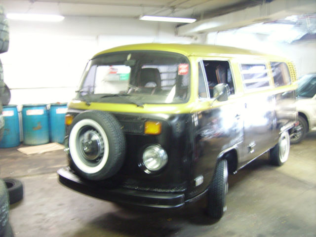 1974 Volkswagen Bus/Vanagon VAN - photo 2