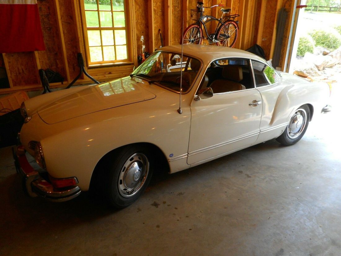 1974 VW Karmann Ghia, 4-speed, older restoration (Beetle, Samba, Type 3, bus) 1974 Volkswagen Karmann Ghia