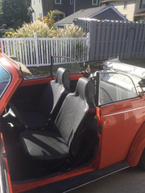 1974 Volkswagen Beetle - Classic Karmann silver and black - photo 10