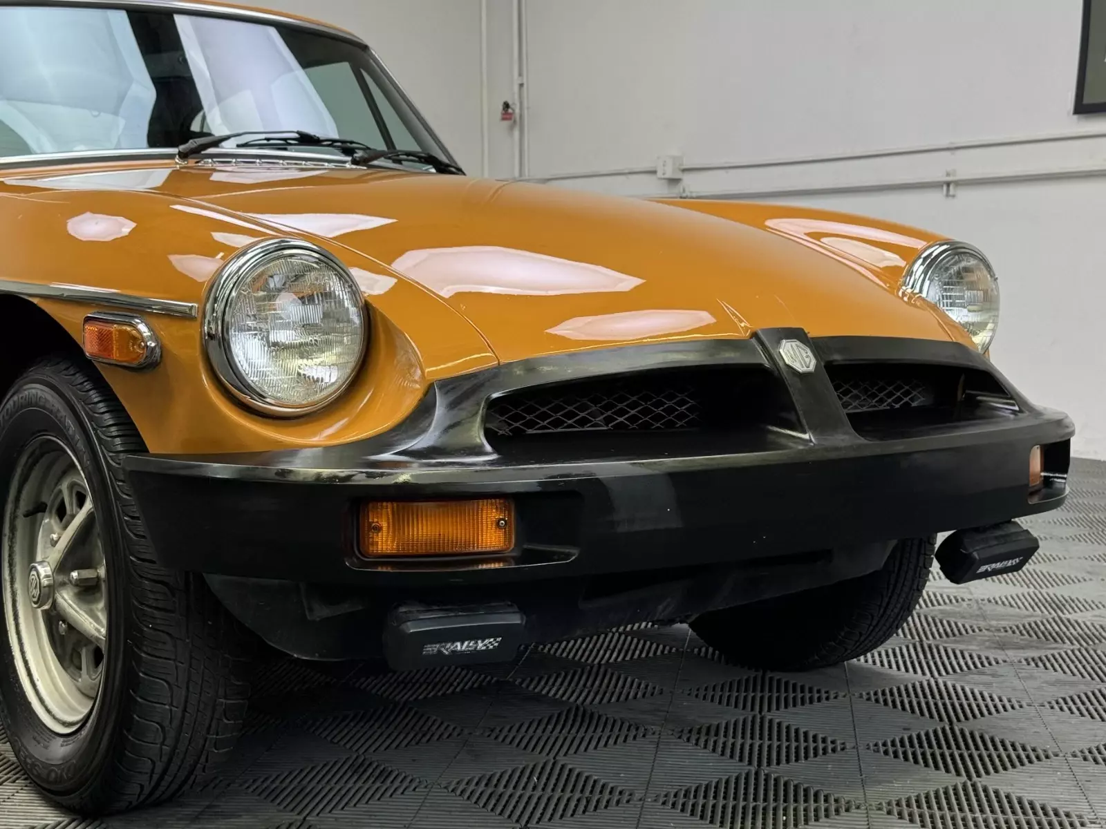 1974 MG MGB - photo 4