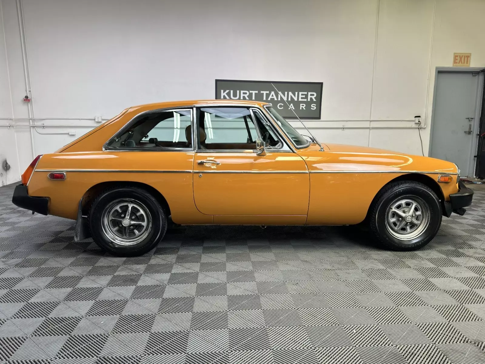 1974 MG MGB - photo 6