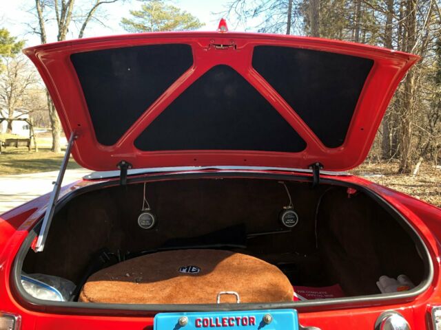 1974 MG MGB Roadster - photo 12