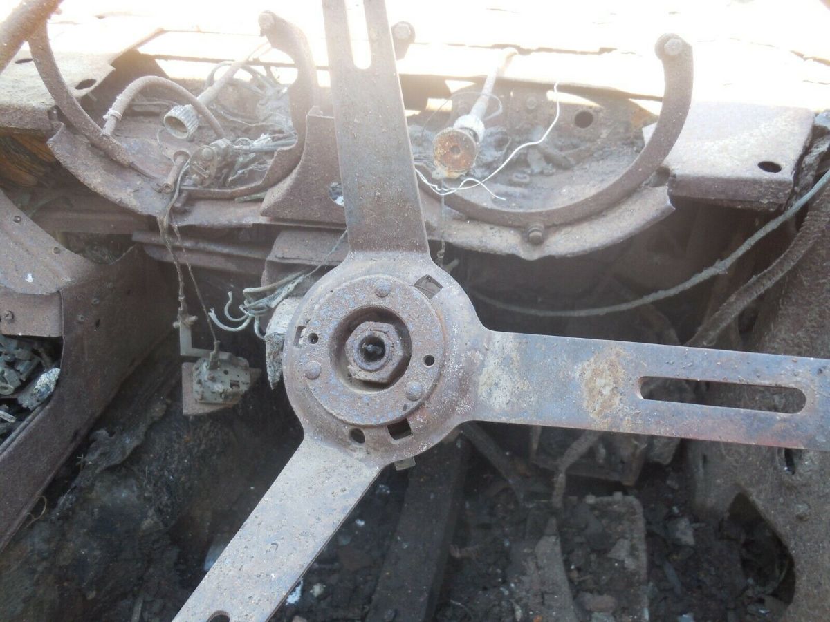 1975 Alfa Romeo Montreal 1975 Alfa Romeo Montreal RHD Engine Transmission P - photo 6