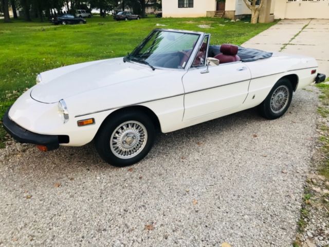 1975 Alfa Romeo Spider Veloce Fuel Injection Iniezione Convertible Barn Find!!!! 1975 Alfa Romeo Spider Veloce