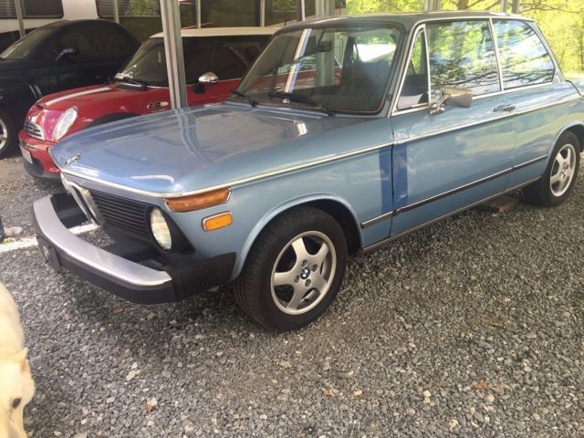 1975 BMW 2002 daily driver! BMW e10 2002. 1975 BMW 2002 base 2 door coupe