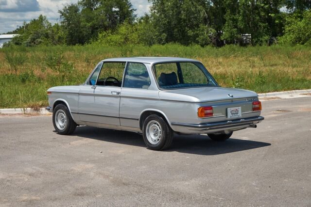 1975 BMW 2002 Restored - photo 3