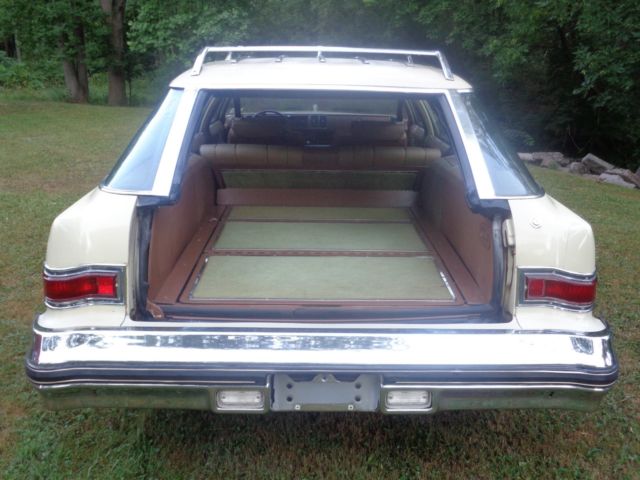 1975 Buick Estate Wagon - photo 6