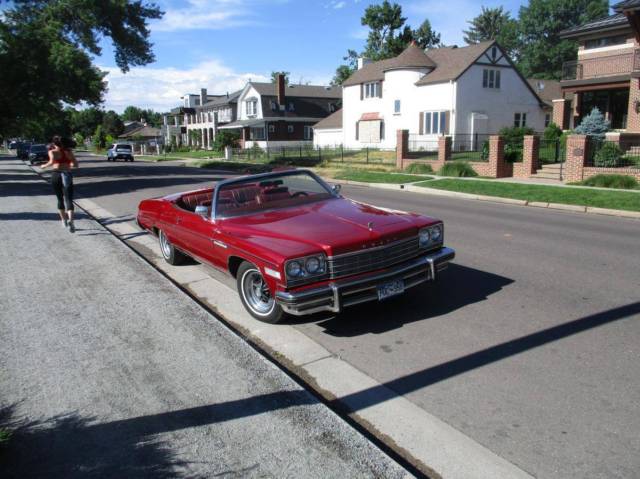 1975 Buick LeSabre - photo 2
