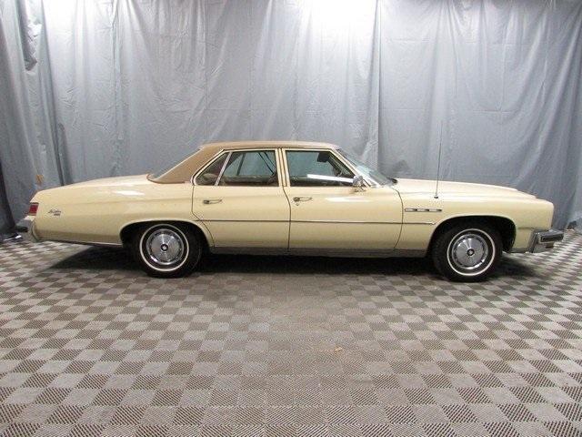 1975 Buick LeSabre - photo 8