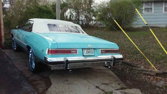 1975 Buick LeSabre - photo 2