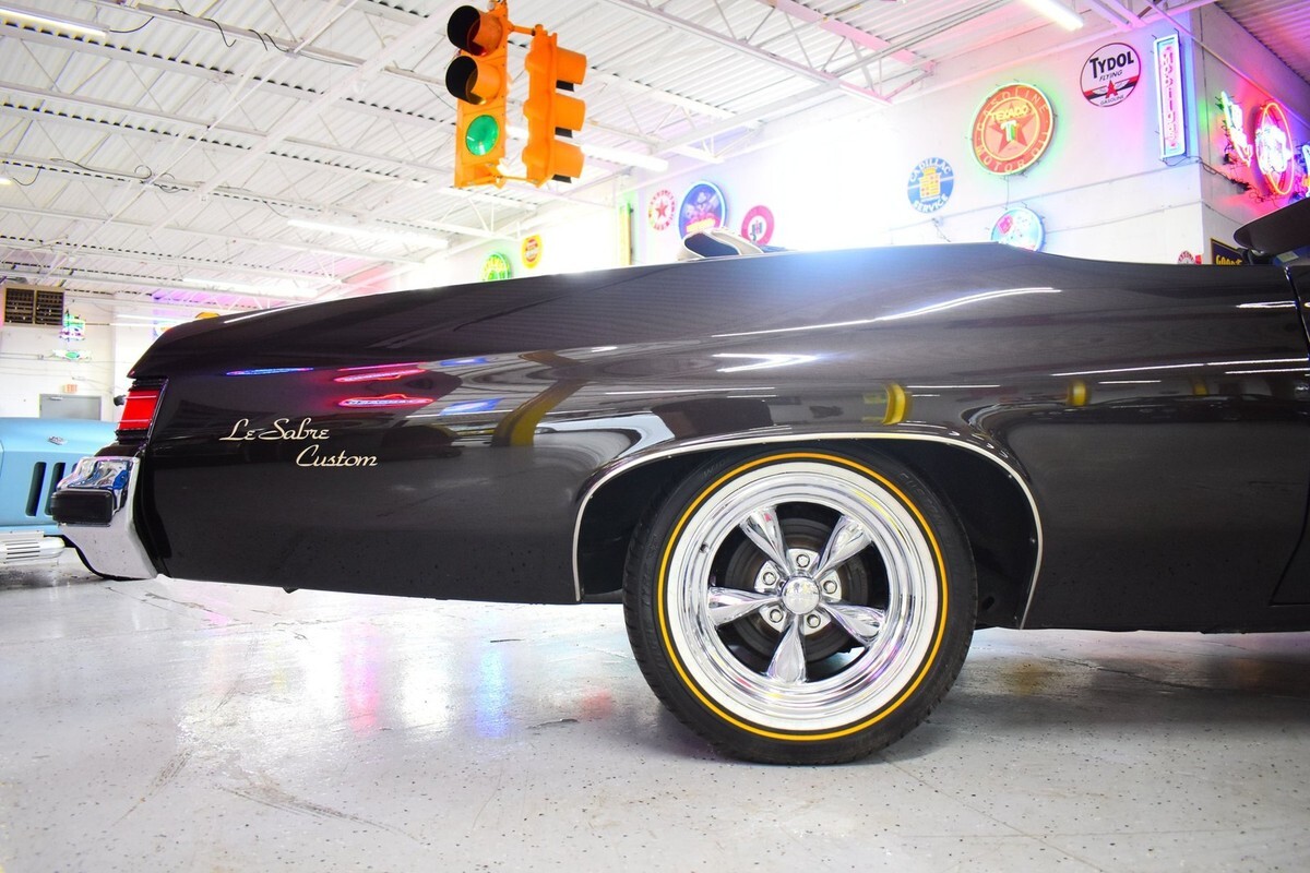 1975 Buick LeSabre CUSTOM CONVERTIBLE - photo 8