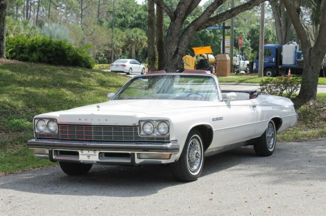 1975 Buick LeSabre Triple White Absolutely gorgeous 350 c.i. V8 engine 1975 Buick LeSabre Triple White Absolutely gorgeous
