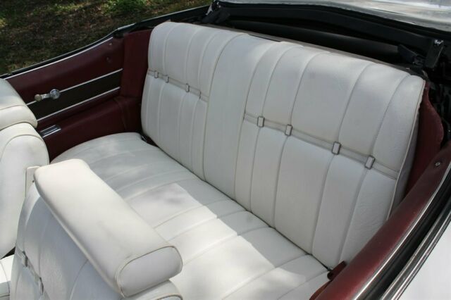 1975 Buick LeSabre Triple White Absolutely gorgeous - photo 11