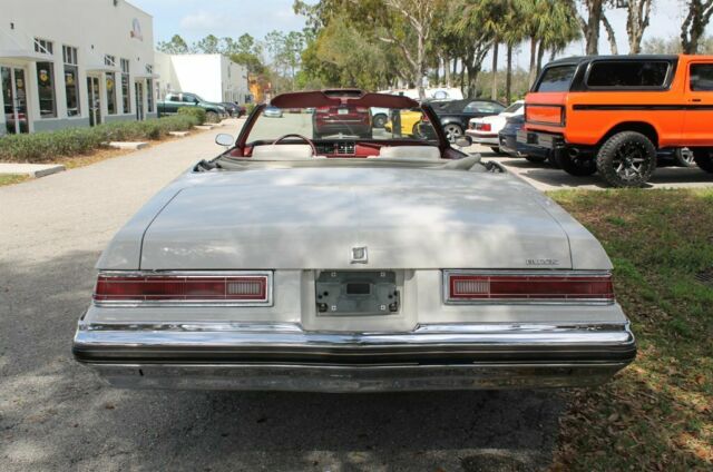 1975 Buick LeSabre Triple White Absolutely gorgeous - photo 6