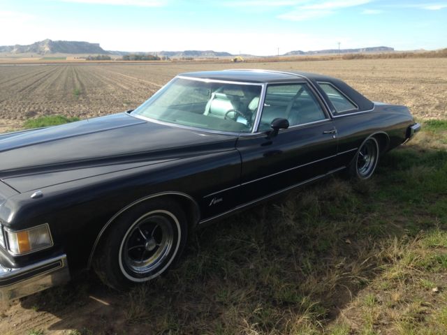 1975 Buick Riviera - photo 2