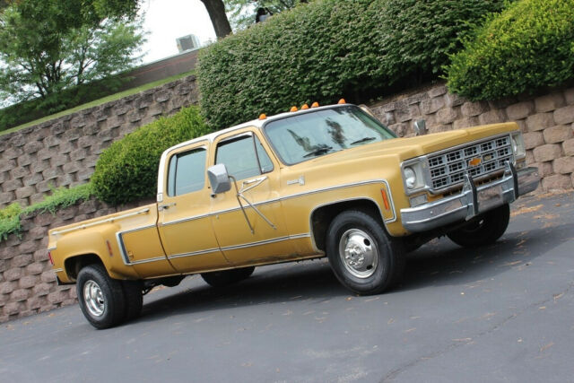 1975 C-30 Silverado Camper Special Crew Cab Dually,454ci V8,Auto,C10 C-10,Pickup 1975 Chevrolet C-30 Camper Special Silverado