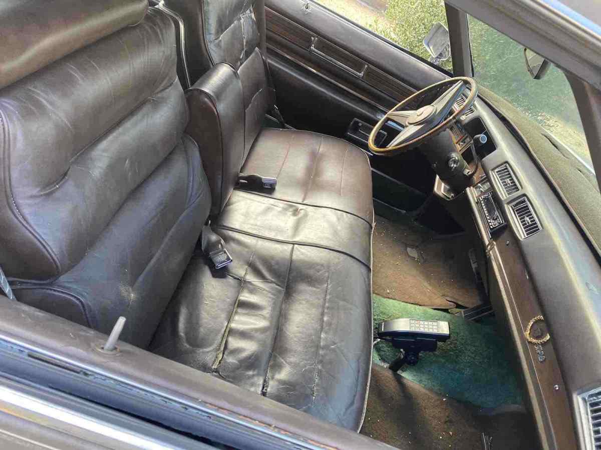 1975 Cadillac Calais Coupe - photo 6