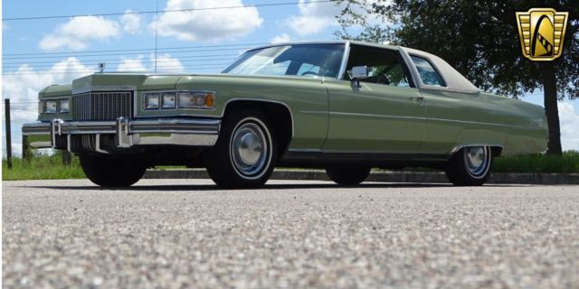 1975 Cadillac Coupe de Ville - photo 2