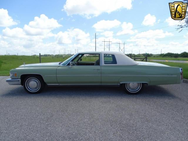 1975 Cadillac Coupe de Ville - photo 9