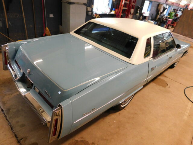1975 Cadillac DeVille - photo 4