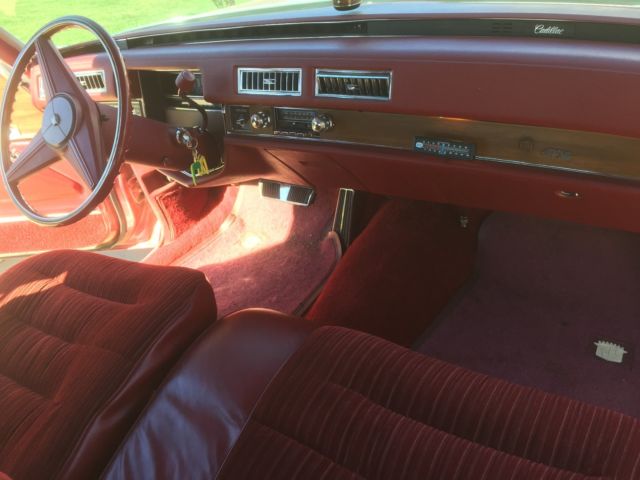 1975 Cadillac DeVille Base Coupe 2-Door - photo 9