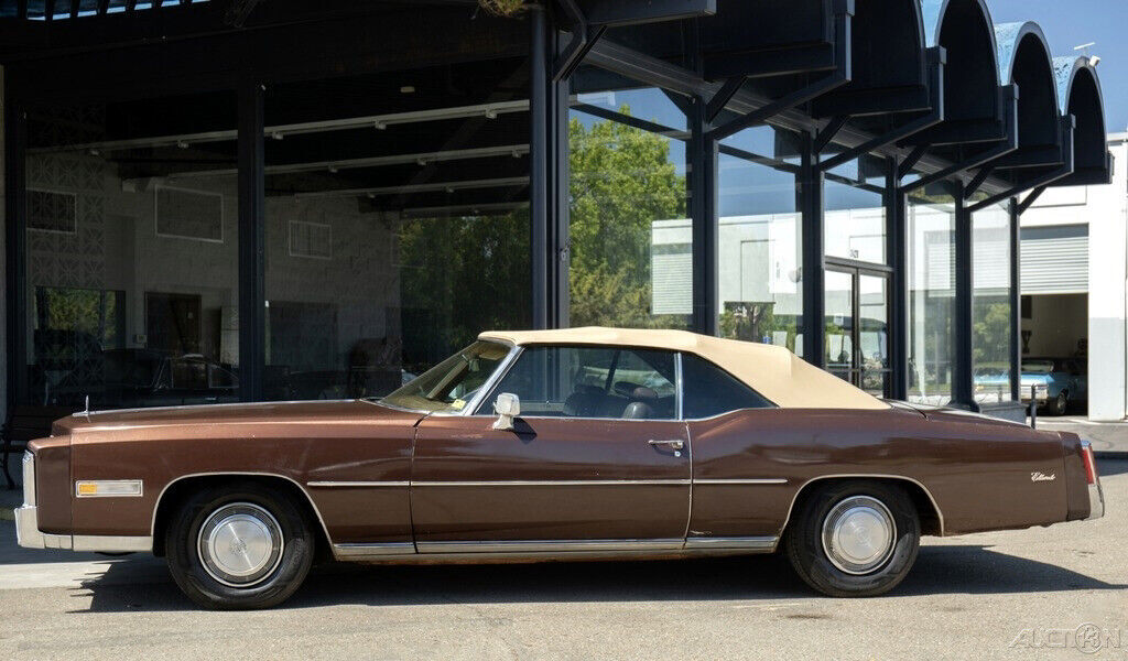 1975 Cadillac Eldorado Convertible - photo 2