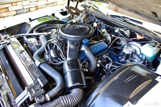 1975 Cadillac Eldorado Fleetwood / 33k Original Miles - photo 13