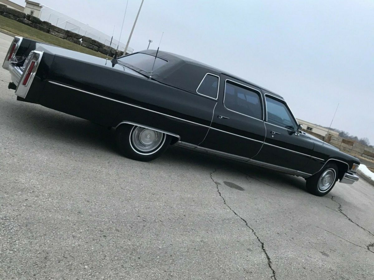 1975 Cadillac Fleetwood - photo 11