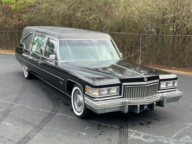 1975 Cadillac Fleetwood hearse - photo 4