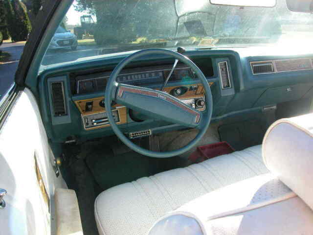 1975 Chevrolet Caprice Classic Convertible - photo 12