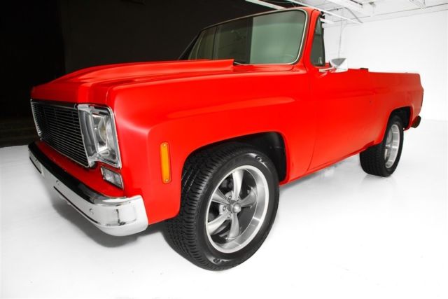 1975 Chevrolet Blazer Rare 2WD Show Truck - photo 9