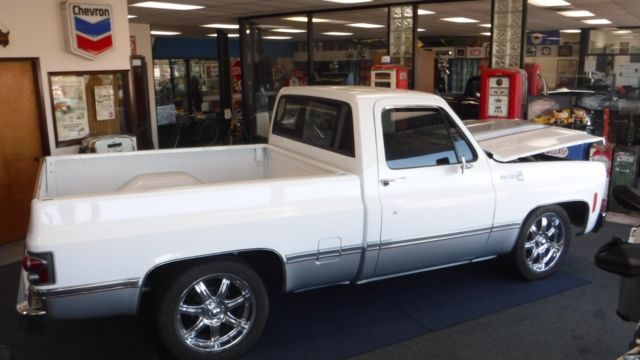 1975 Chevrolet C-10 Scottsdale - photo 8