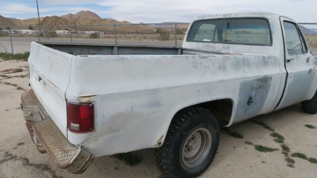 1975 Chevrolet C-10 Custom deluxe California truck! RUST FREE! - photo 4
