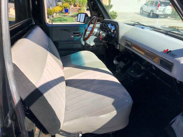 1975 Chevrolet C-10 -- - photo 9