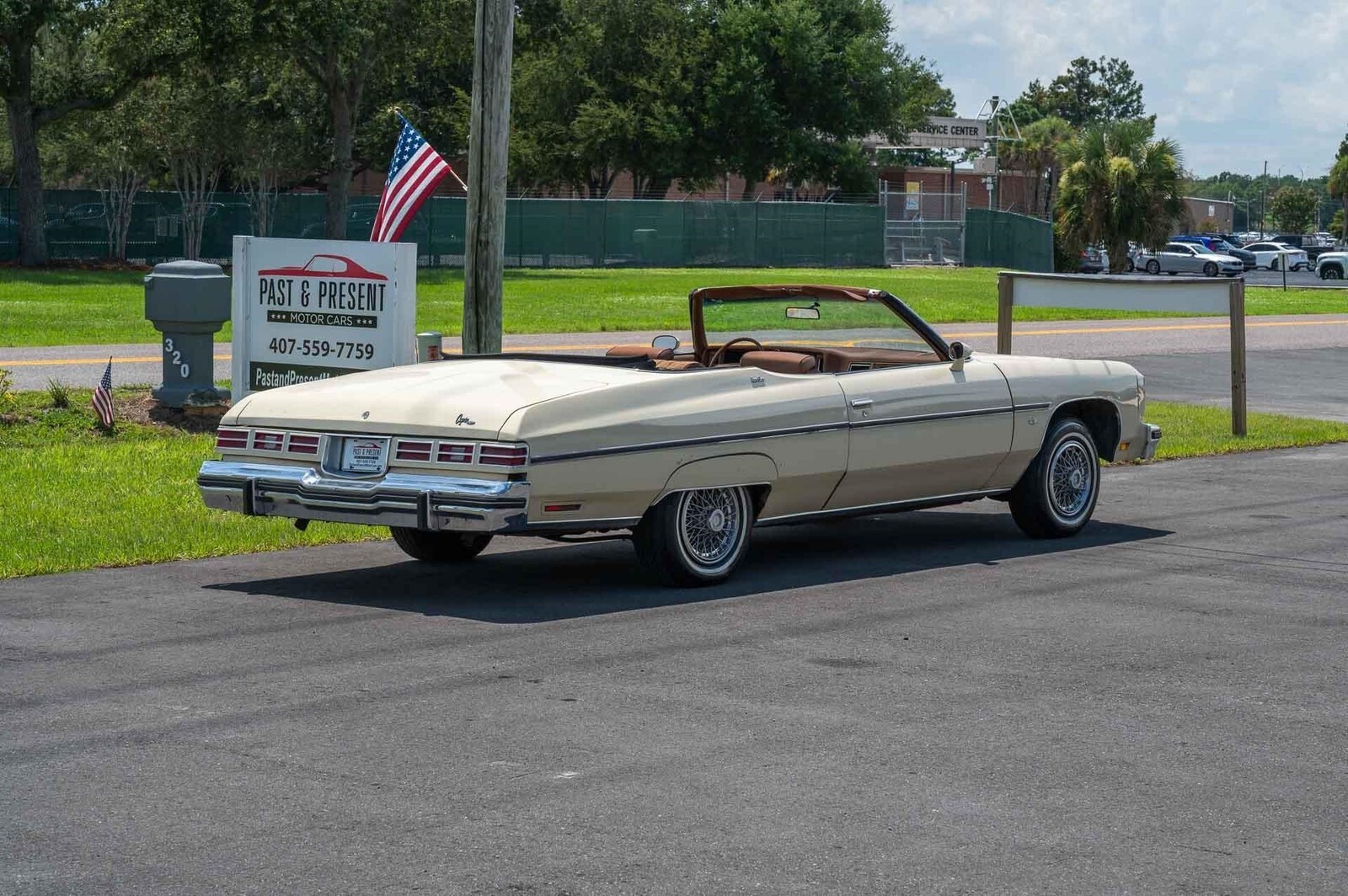 1975 Chevrolet Caprice Convertible, 1 Owner, Highly Optioned, Big Block 4 - photo 6