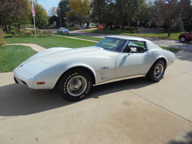 1975 CHEVROLET CORVETTE 2ND OWNER 32,178 ORIGINAL MILES SERIAL NUMBER 99 1975 Chevrolet Corvette