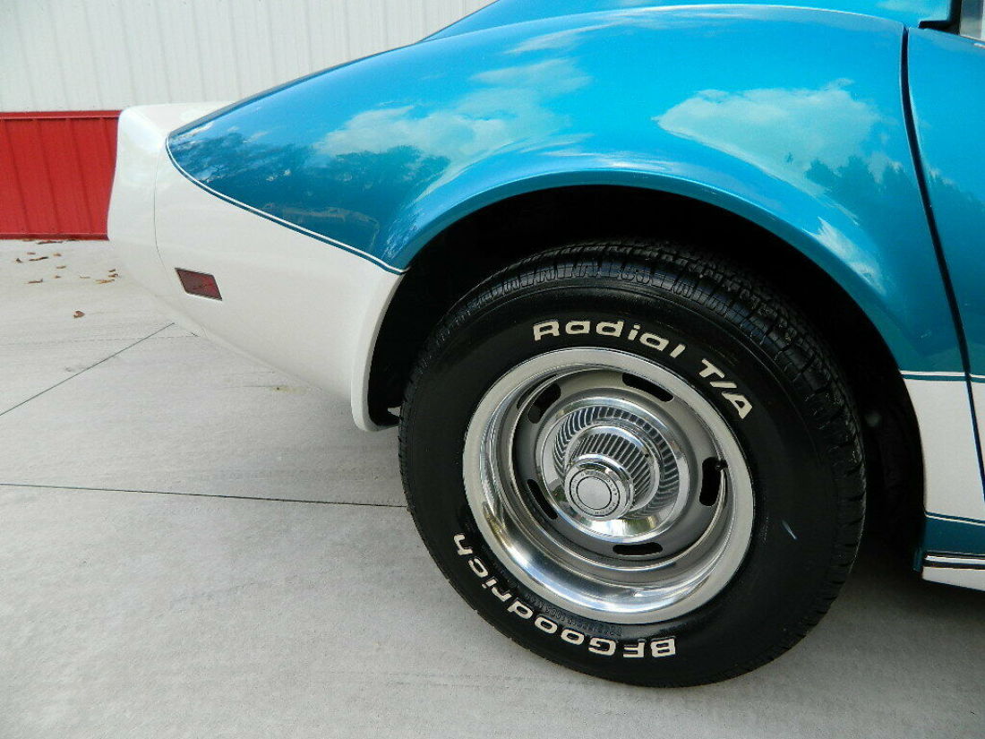 1975 Chevrolet Corvette - photo 10