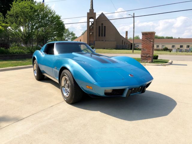 1975 Chevrolet Corvette - photo 2