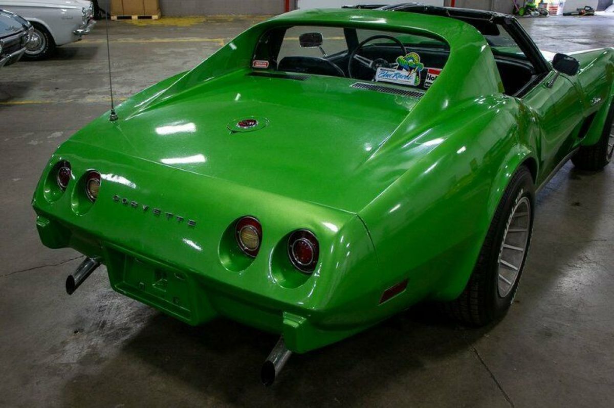 1975 Chevrolet Corvette - photo 11