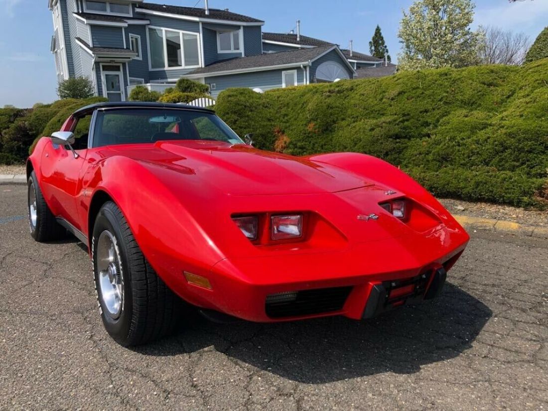 1975 Chevrolet Corvette - photo 9