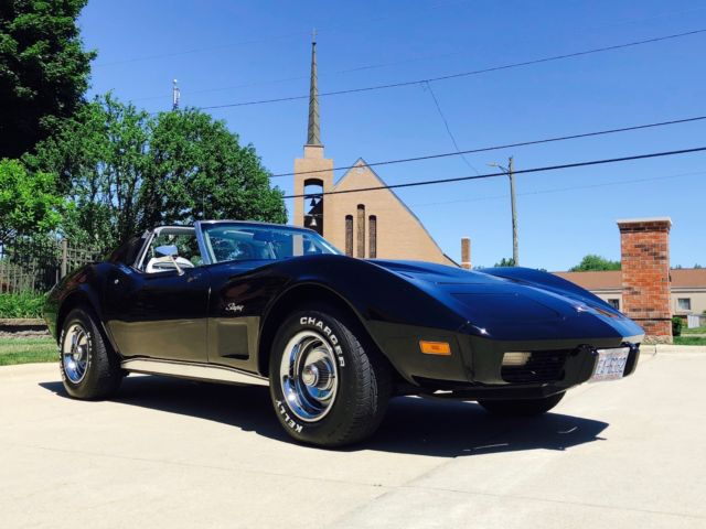1975 Chevrolet Corvette - photo 3