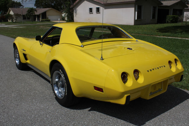 1975 Chevrolet Corvette Convertible - photo 10