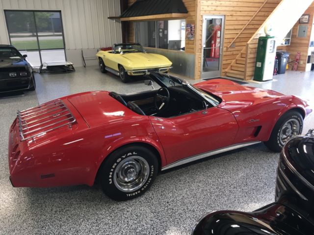 1975 Chevrolet Corvette Convertible - photo 9
