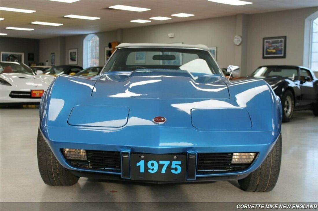 1975 Chevrolet Corvette Convertible - photo 10